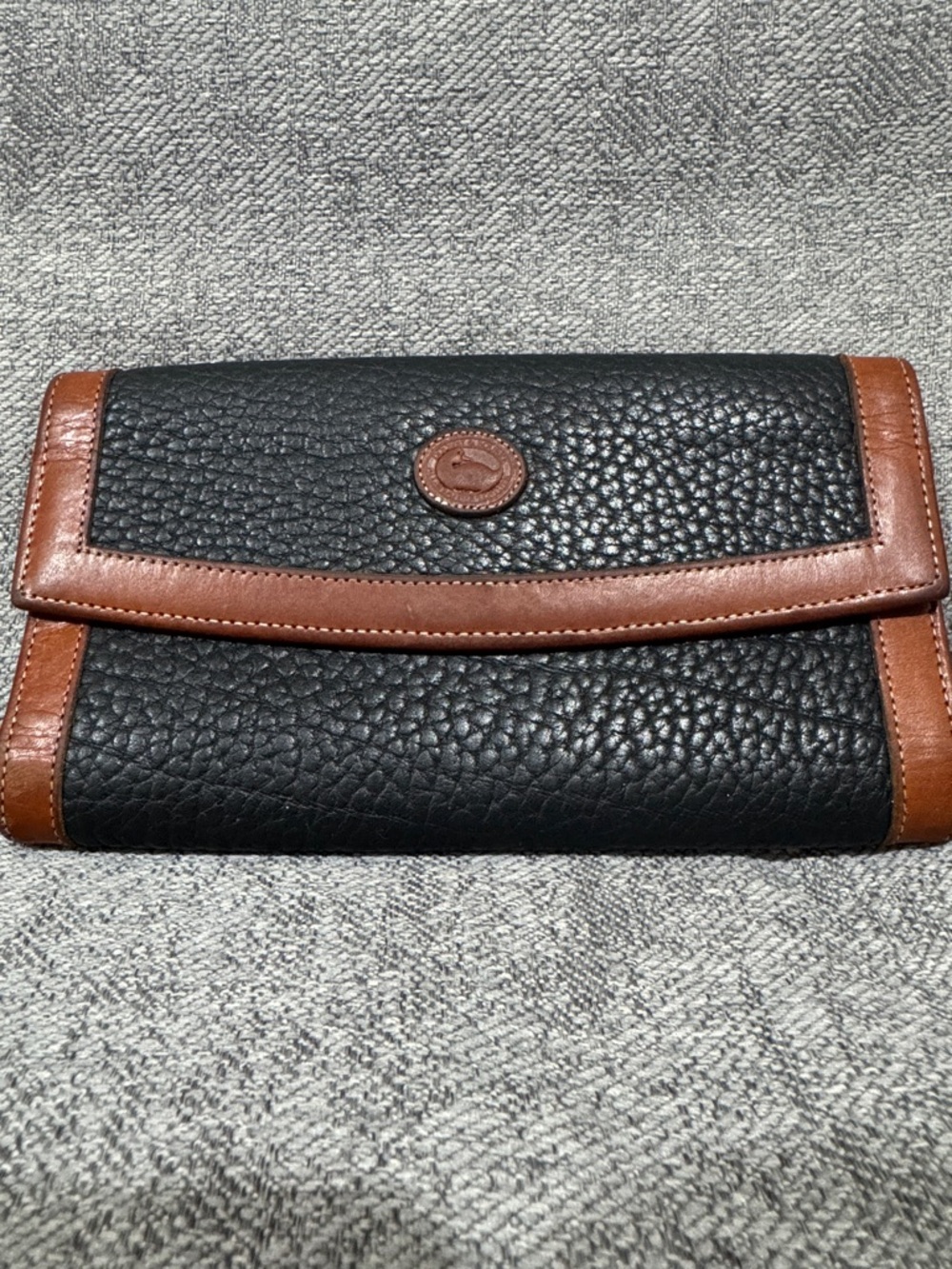Vintage Dooney & Bourke Pebbled Leather Wallet Black Brown